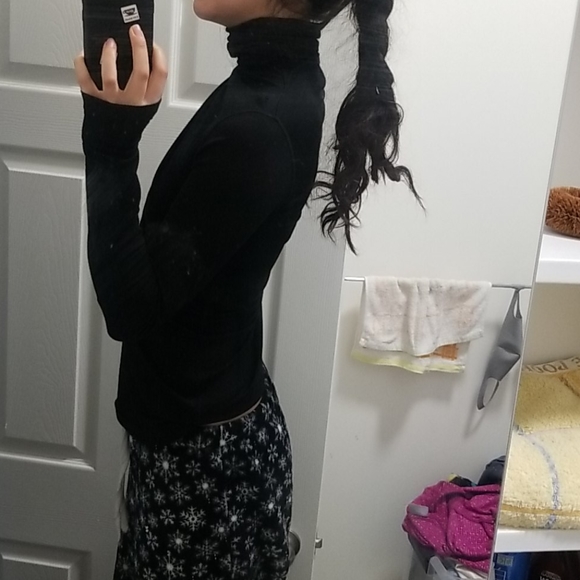 COPY DO NOT BUY - Lululemon black longsleeve shirt - Picture 9 of 9